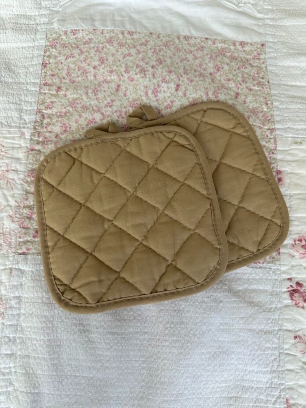 Pot holders (set of 2)